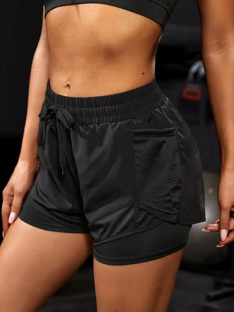 Amelie | Atmungsaktive Sport Shorts für Damen Slim Fit 2