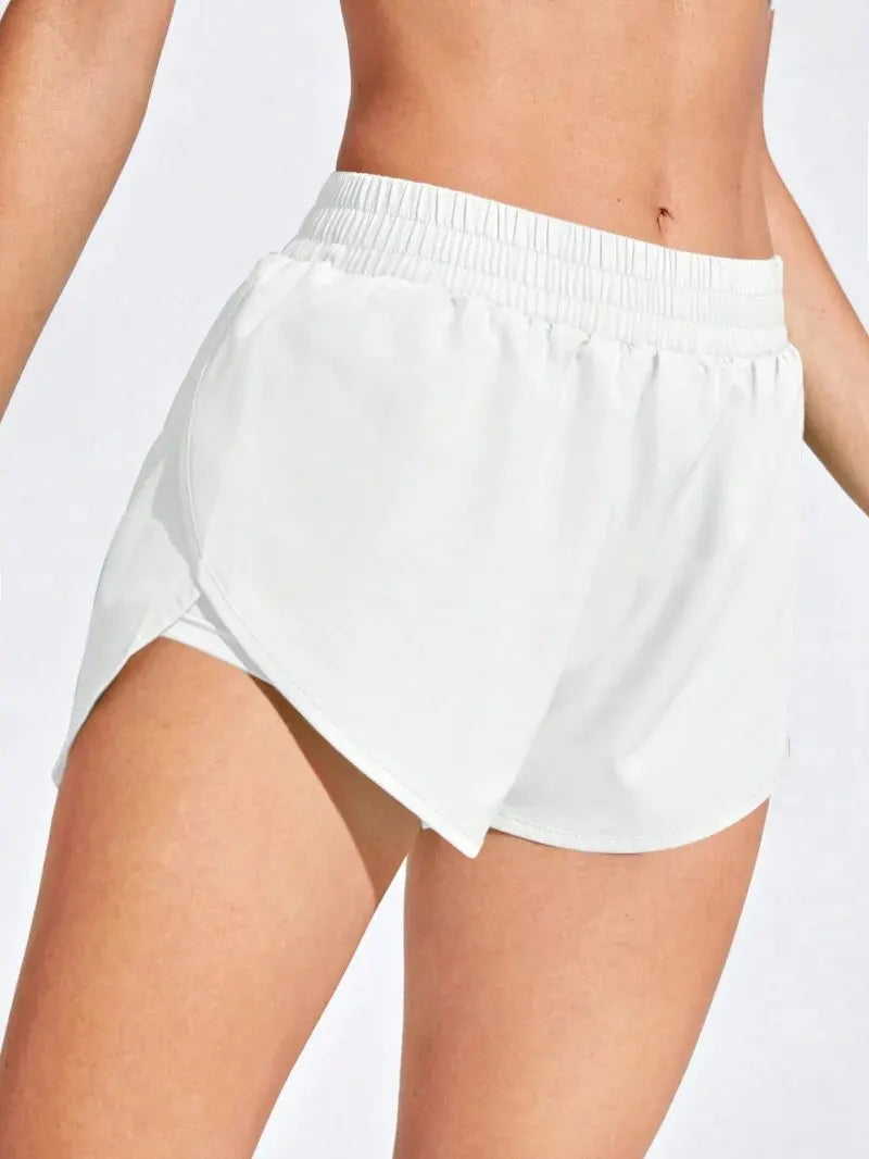 Clara | Breathable Yoga Shorts for Women High Waist 2