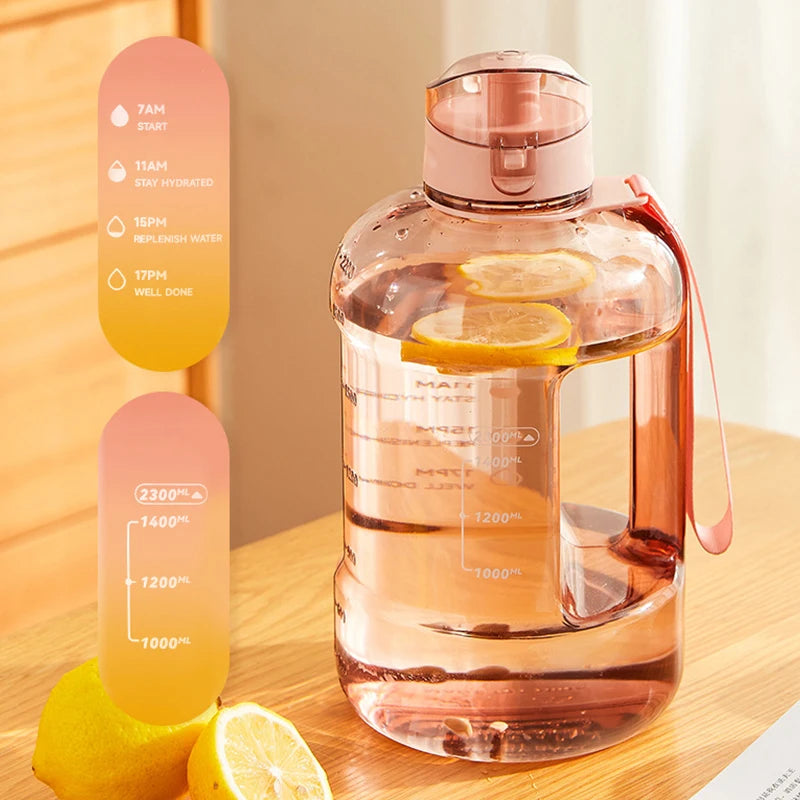 Triton | Große Sportflasche für Unisex Fitness Training 0