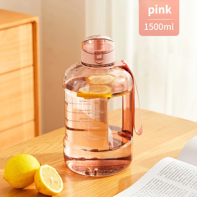 Triton | Große Sportflasche für Unisex Fitness Training 7