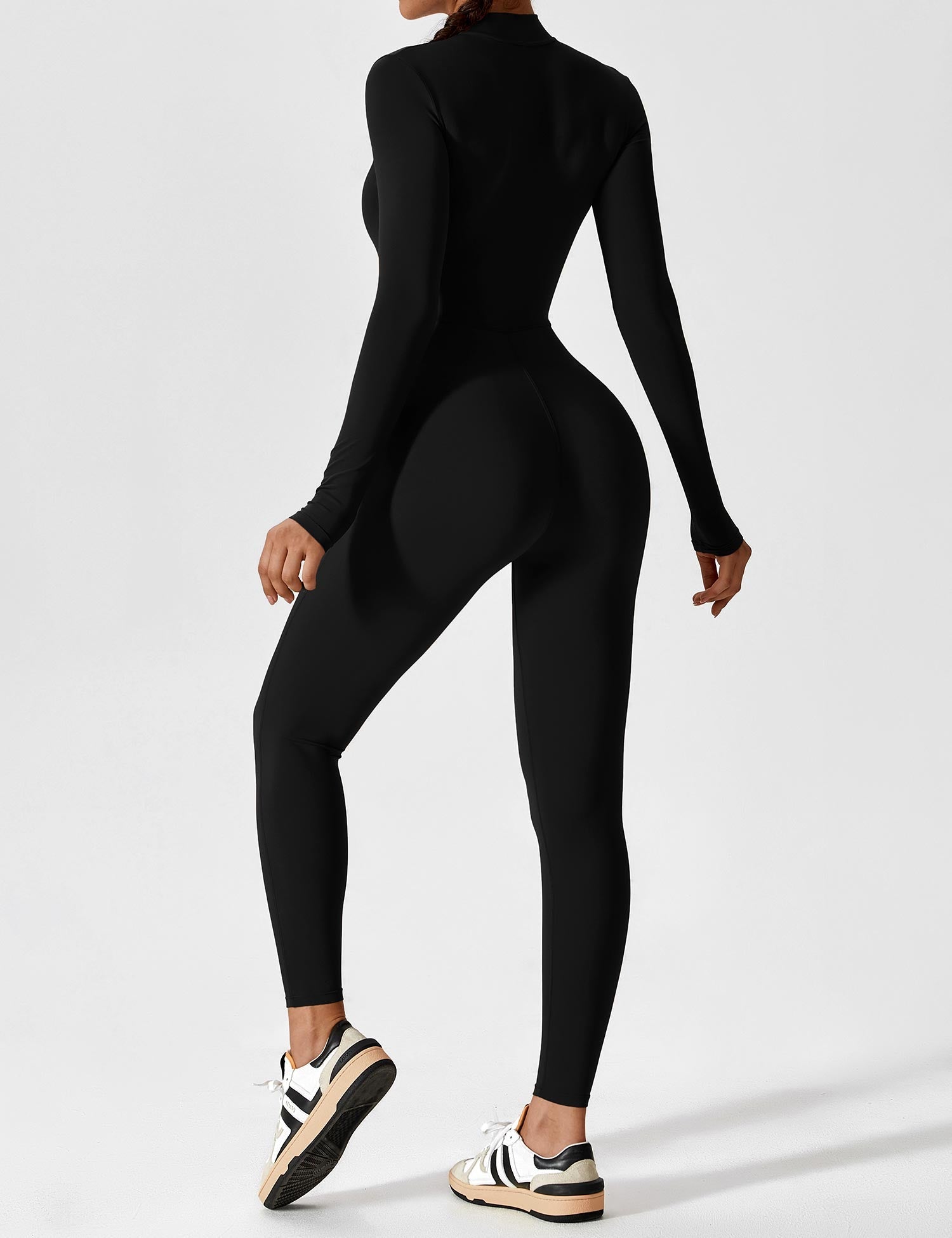 Valtor | Atmungsaktiver Jumpsuit für Damen Fitness 1