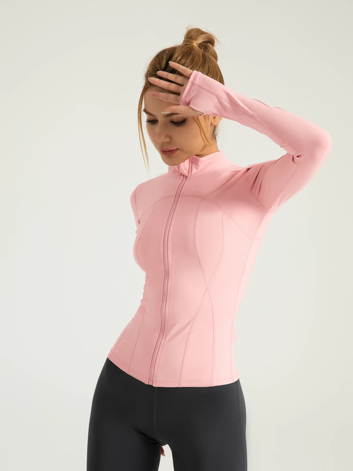 Valtor | Leichte Sportjacke für Damen Atmungsaktiv Yoga 1