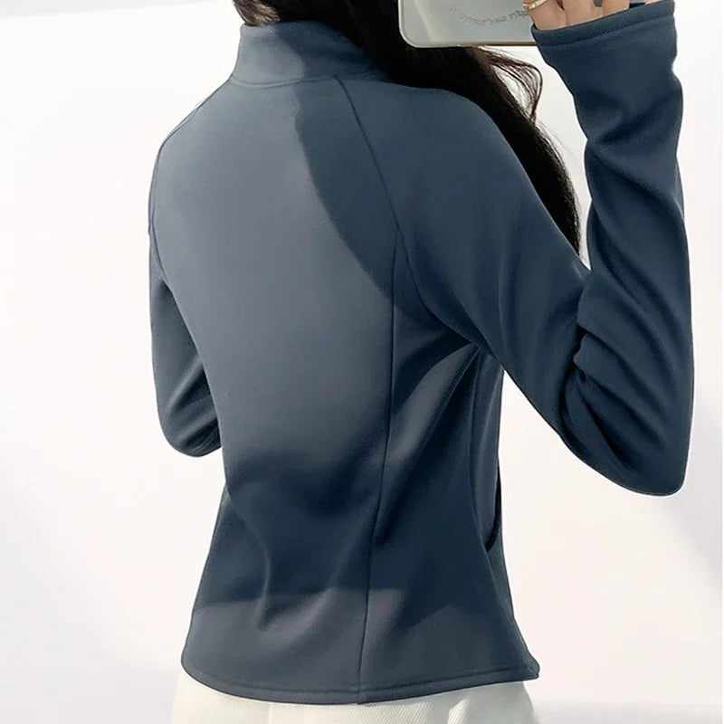 Veltor | Atmungsaktive Fitnessjacke für Damen Slim Fit 4