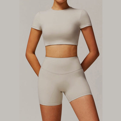 Veltra | Atmungsaktives Kurzarm-Top-Short-Set für Damen Sommer 1