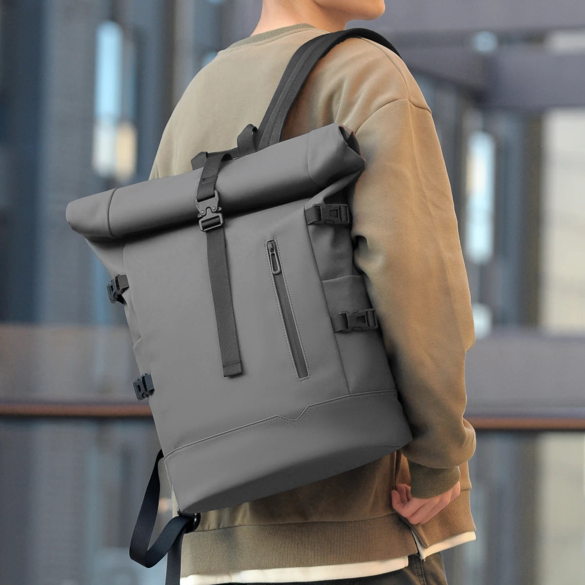 Volt | Geräumiger Rucksack für Herren Business Reisen 7