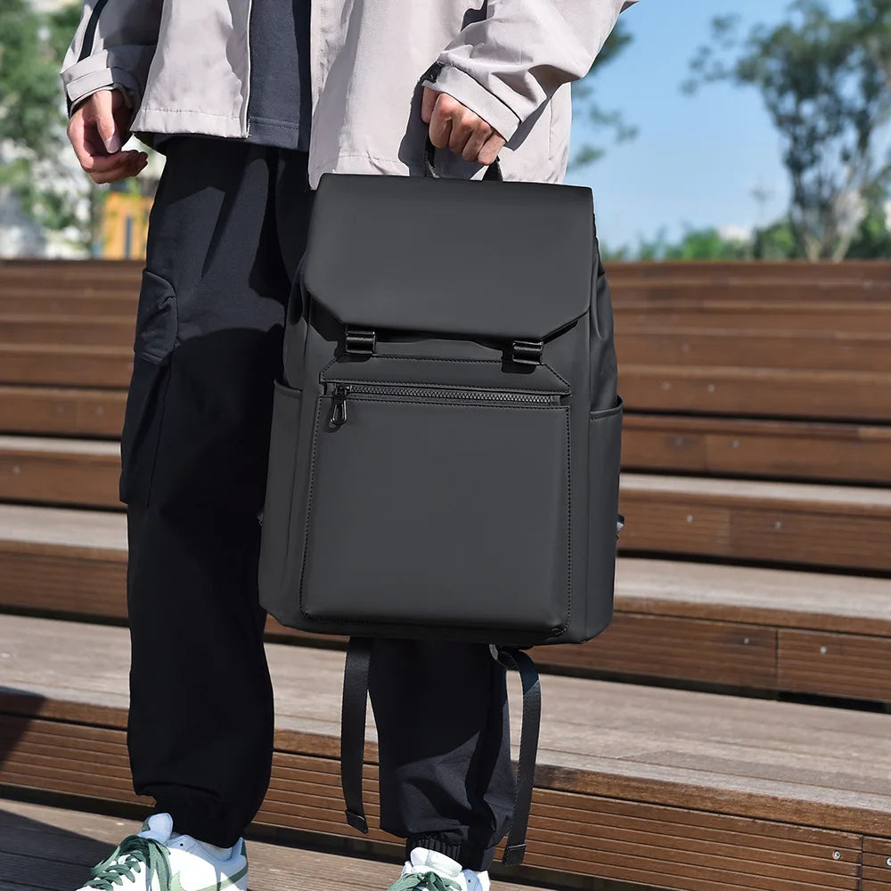 Volt | Multifunktionaler Laptop Rucksack für Herren Büro 3