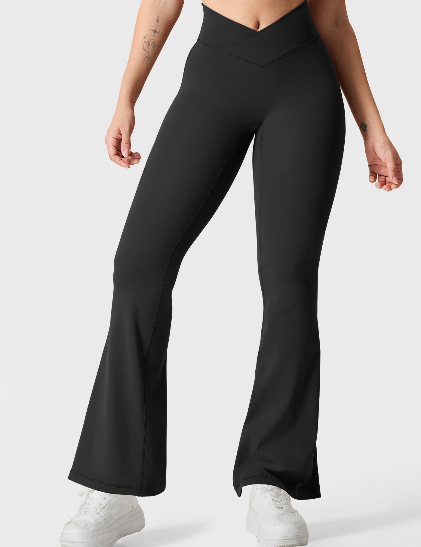 Xyleno | Atmungsaktive Leggings für Damen Flared Fit 1