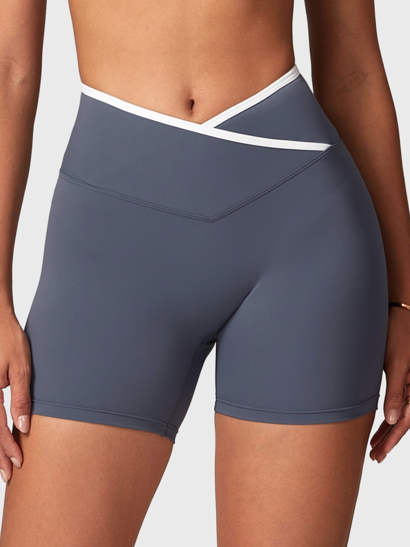Yeltra | Atmungsaktive Kurze Hosen für Damen Sommer Fit 4
